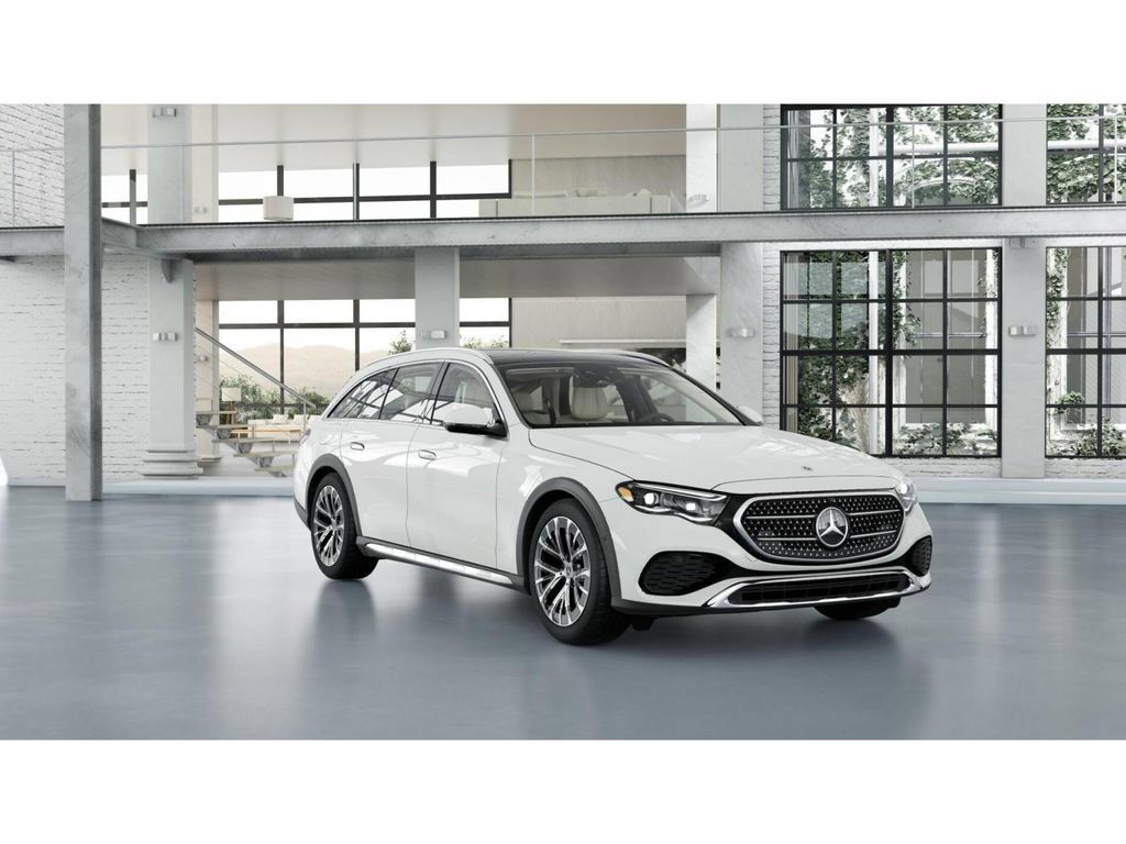Used 2025 Mercedes-Benz E 450 4MATIC All-Terrain Wagon image 10