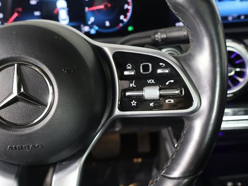 Used 2022 Mercedes-Benz CLA 250 4MATIC w/ Premium Package Lite image 39