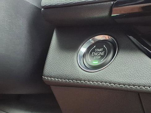 New 2026 Buick Enclave Sport Touring w/ Power Package image 7