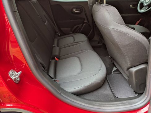 Used 2019 Jeep Renegade Sport AWD/4WD image 32