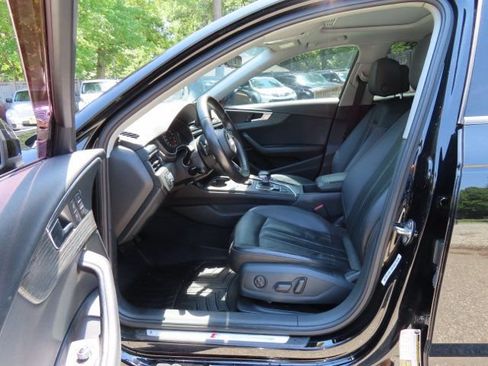 Used 2018 Audi A4 2.0T Premium w/ Convenience Package AWD/4WD image 17