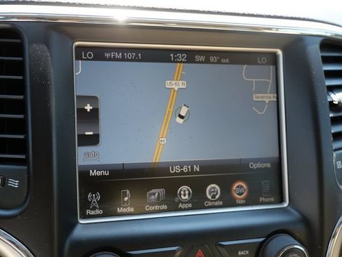 Used 2016 Jeep Grand Cherokee Limited AWD/4WD image 19