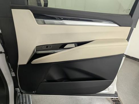 Used 2025 Cadillac Escalade Sport image 23