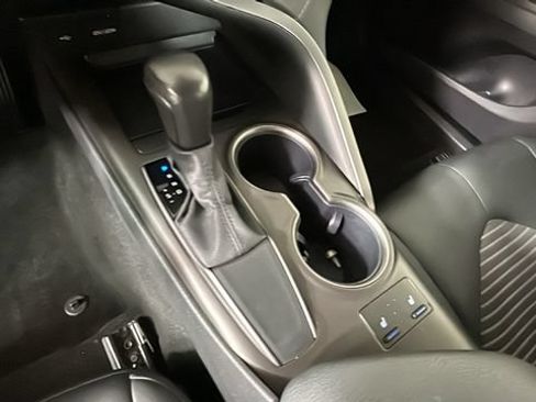 Used 2024 Toyota Camry SE FWD image 20