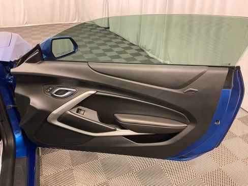 Used 2018 Chevrolet Camaro SS RWD image 24