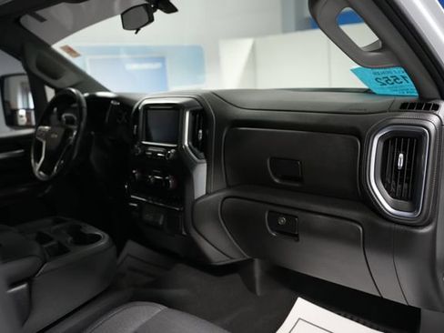 Used 2020 Chevrolet Silverado 3500 LT w/ Convenience Package image 15