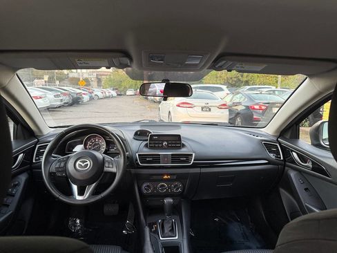 Used 2014 MAZDA MAZDA3 i Touring image 17