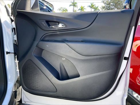 Certified 2024 Chevrolet Equinox LT w/ LPO, Floor Liner Package image 23