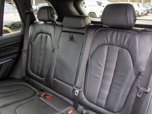 Used 2021 BMW X5 xDrive45e w/ Parking Assistance Package image 22