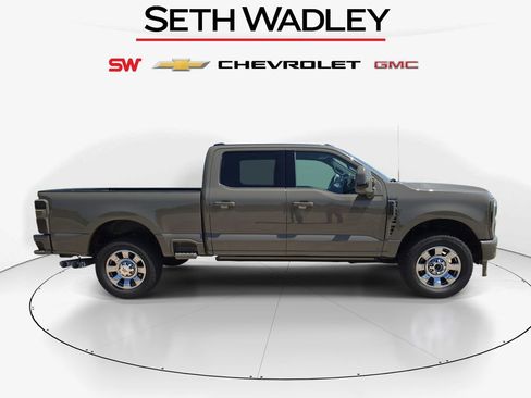 Used 2026 Ford F250 King Ranch w/ Chrome Package AWD/4WD image 8