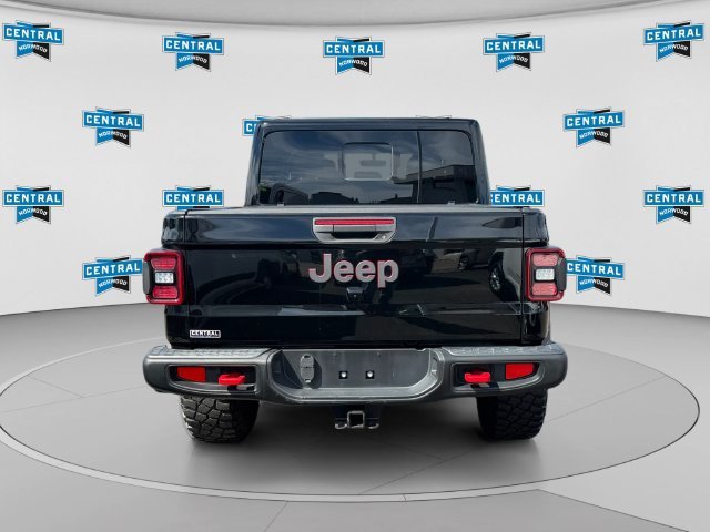 Certified 2022 Jeep Gladiator Rubicon w/ LED Lighting Group AWD/4WD image 4