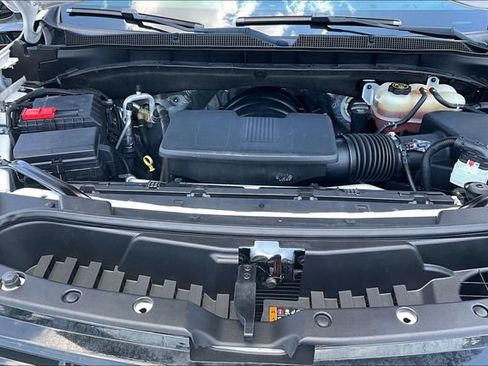 Used 2023 Chevrolet Tahoe LT RWD image 9
