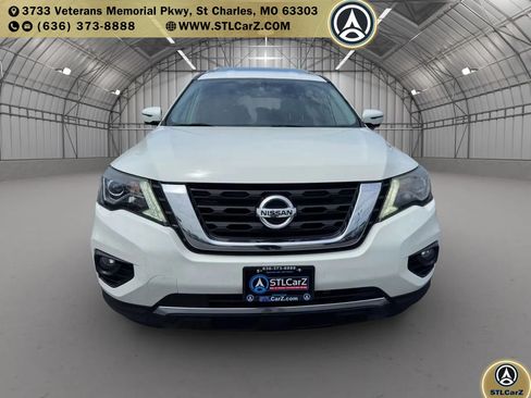 Used 2020 Nissan Pathfinder SL AWD/4WD image 8