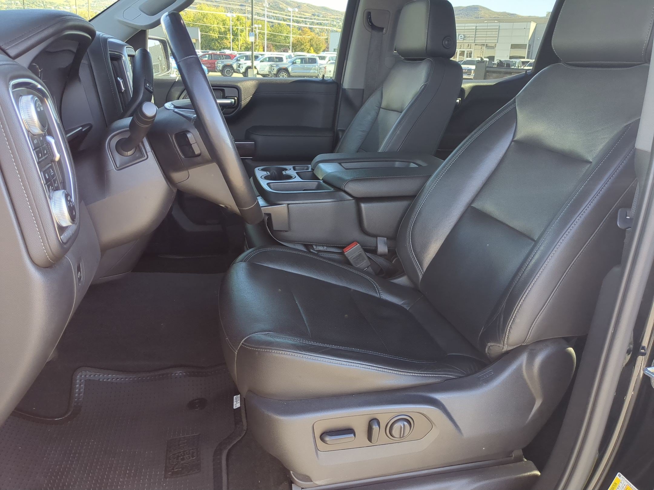 Used 2020 GMC Sierra 1500 SLT w/ Driver Alert Package I AWD/4WD image 14