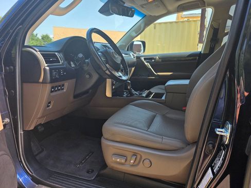 Used 2021 Lexus GX 460 Premium image 13