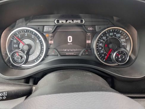 Used 2021 RAM 1500 Big Horn RWD image 30