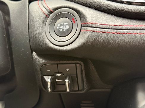 Used 2025 Dodge Durango R/T w/ Blacktop Package AWD/4WD image 22