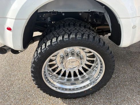 Used 2026 Ford F450 Platinum w/ Platinum Plus Package AWD/4WD image 14