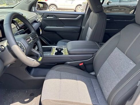 New 2026 GMC Acadia Elevation w/ LPO, All-Weather Package AWD/4WD image 4