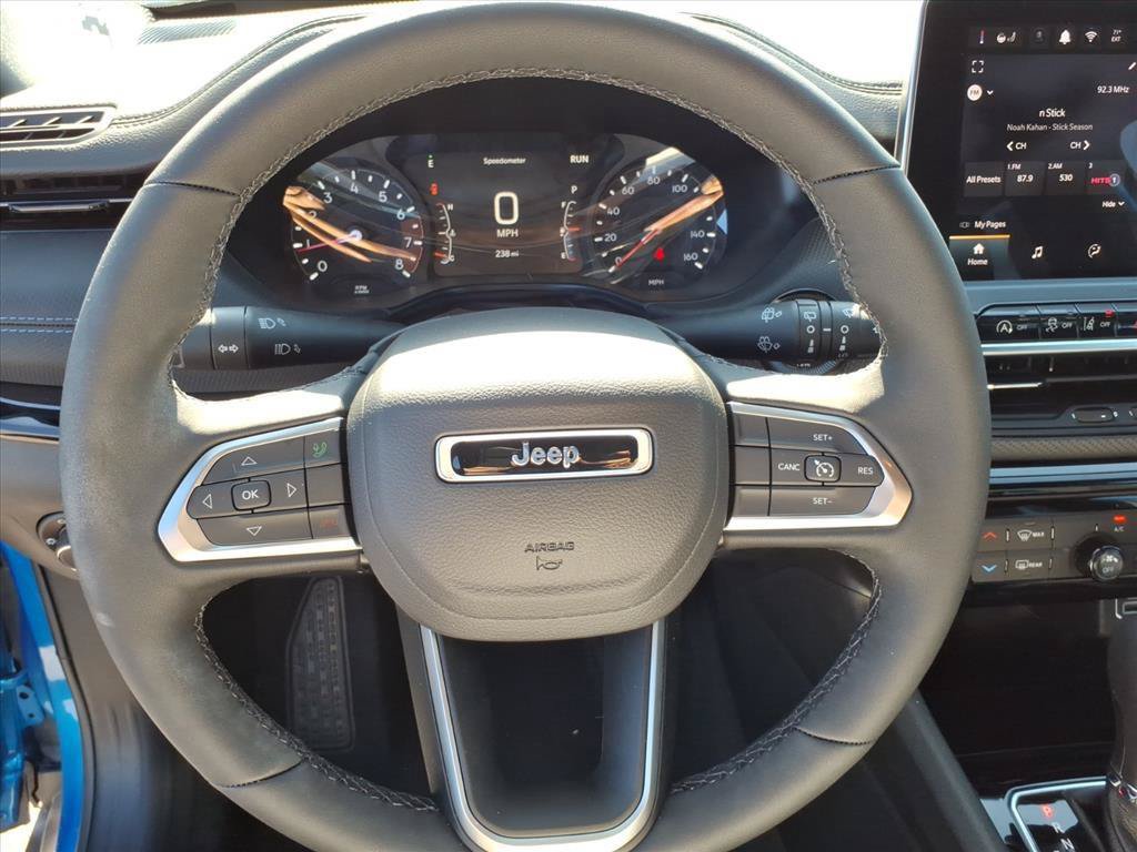 New 2026 Jeep Compass Latitude AWD/4WD image 12