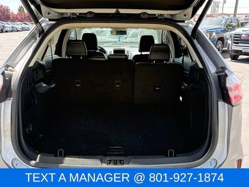 Used 2022 Ford Edge Titanium AWD/4WD image 9