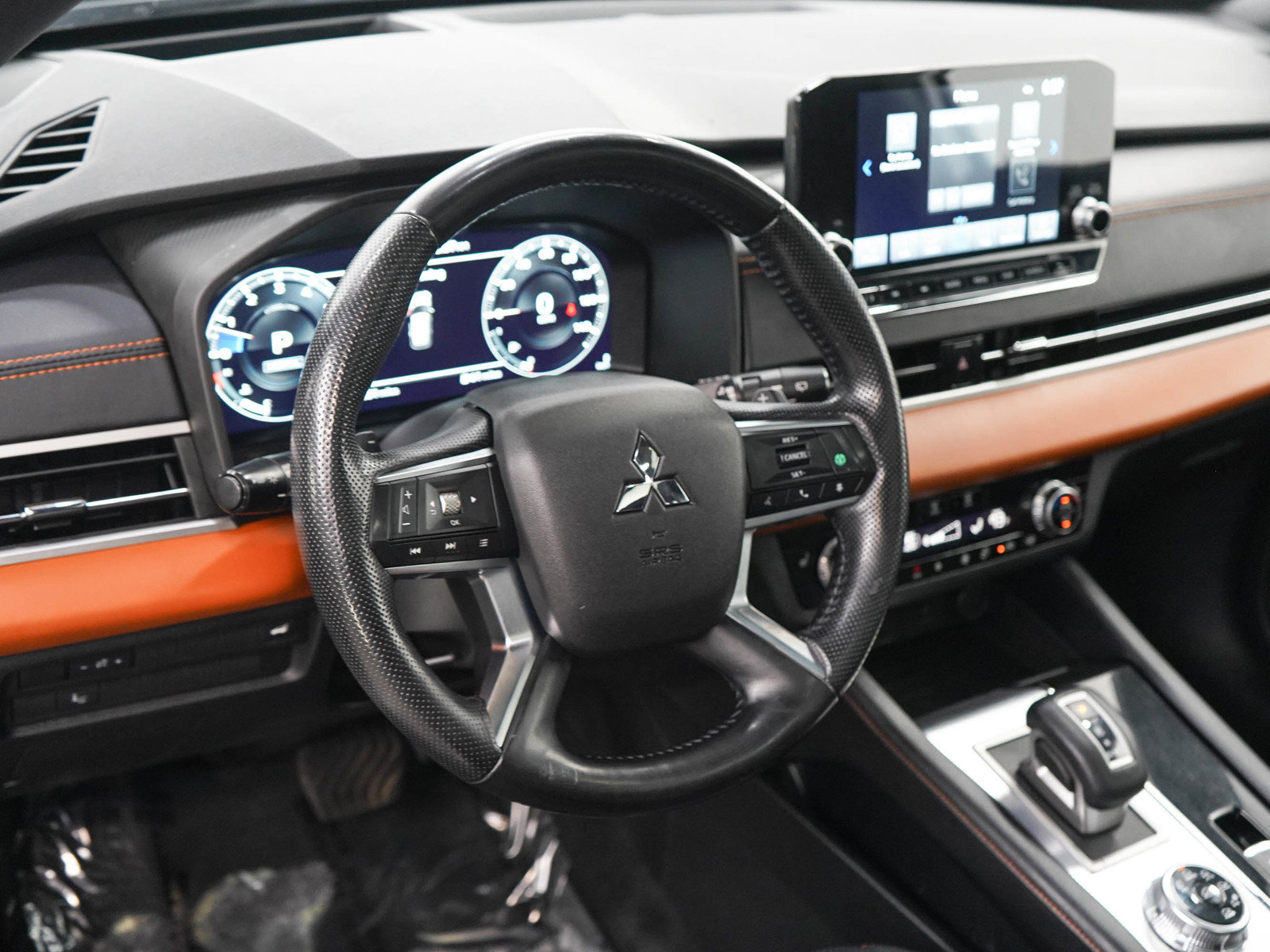 Used 2022 Mitsubishi Outlander SEL AWD/4WD image 21