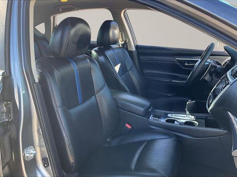 Used 2018 Nissan Altima 2.5 SR w/ SR Special Edition image 7