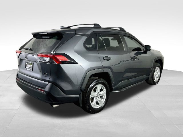 Used 2021 Toyota RAV4 XLE w/ Convenience Package AWD/4WD image 18
