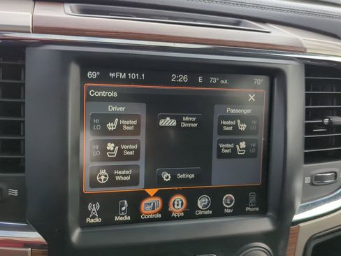 Used 2013 RAM 2500 Laramie w/ Cold Weather Group image 26