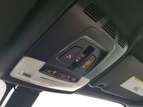 Used 2017 BMW X1 xDrive28i image 32