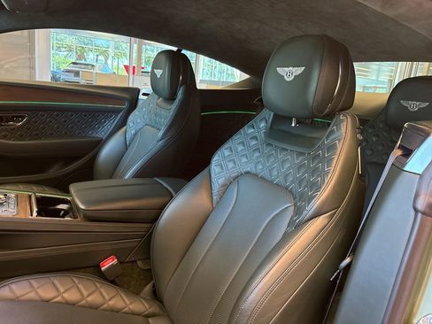 Used 2022 Bentley Continental GT AWD/4WD image 13
