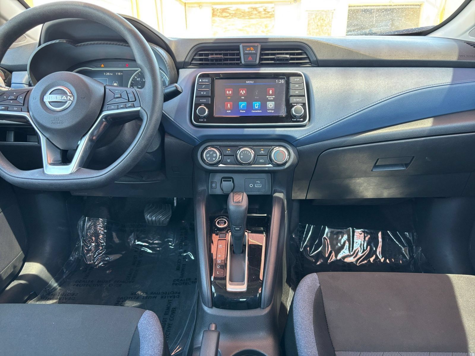 Used 2025 Nissan Versa SV FWD image 30