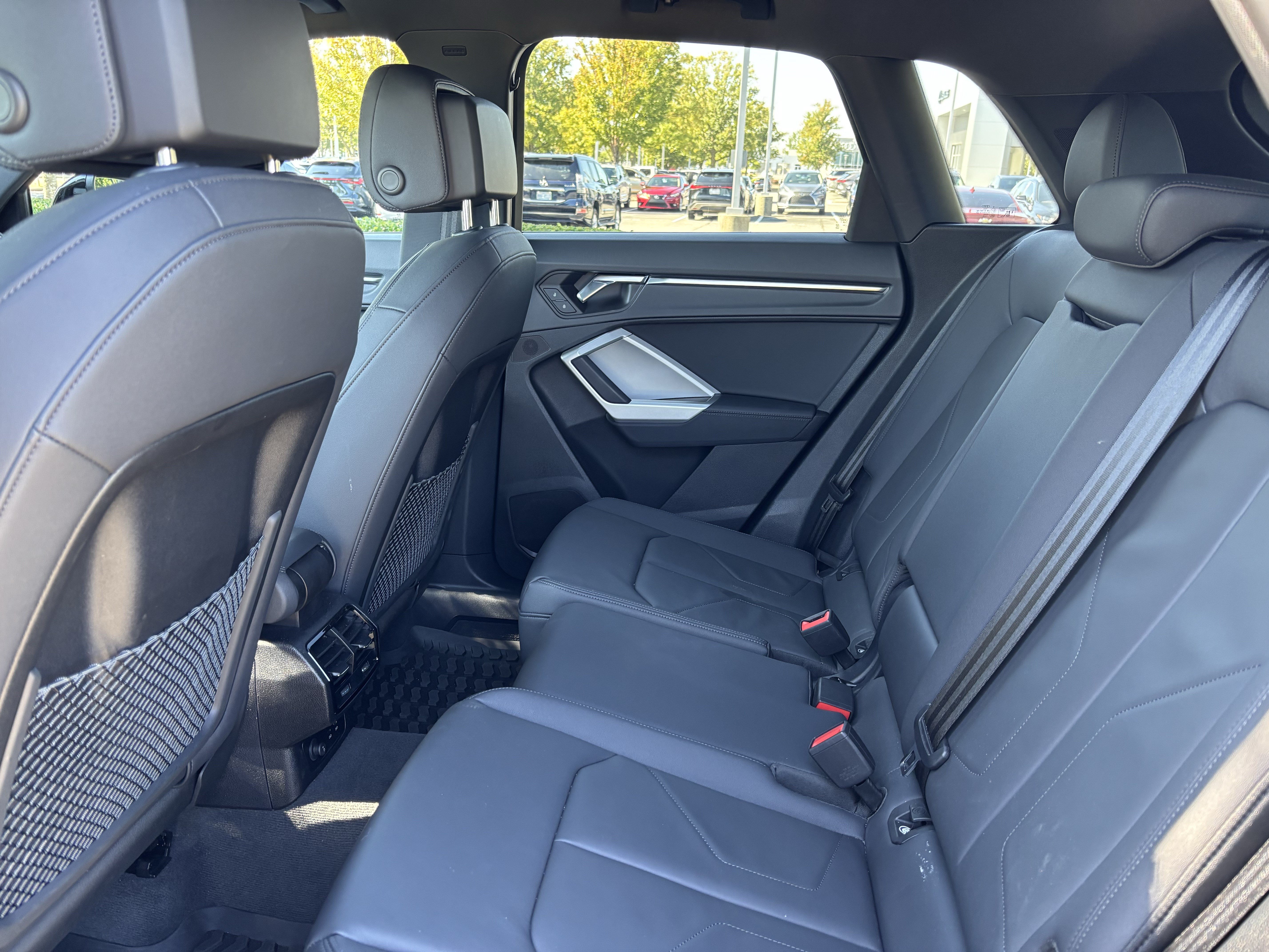 Used 2025 Audi Q3 2.0T Premium w/ Convenience Package AWD/4WD image 18