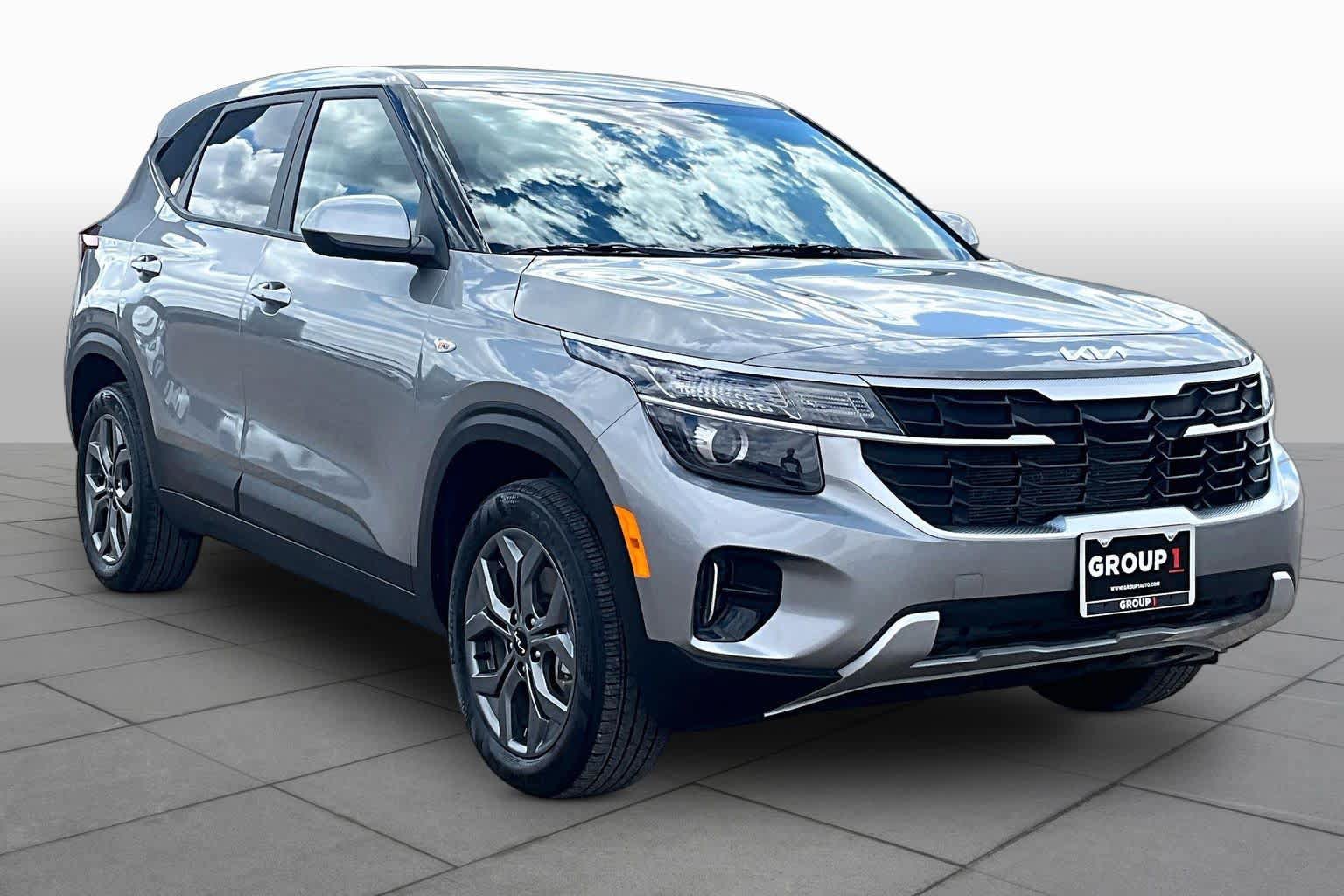 Certified 2026 Kia Seltos LX AWD/4WD image 3