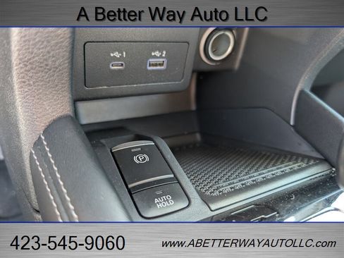 Used 2023 Nissan Kicks SV FWD image 14