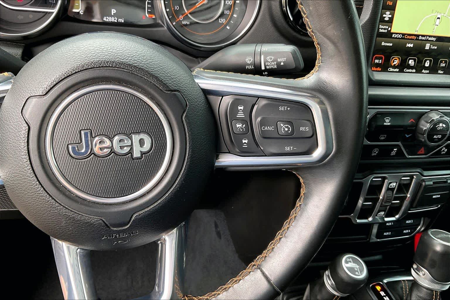Used 2022 Jeep Gladiator Overland AWD/4WD image 24