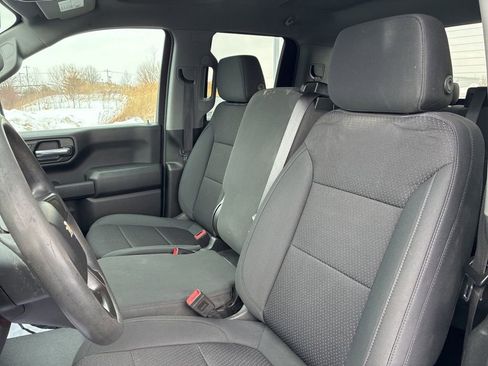 Used 2020 Chevrolet Silverado 1500 Custom w/ Custom Value Package image 30