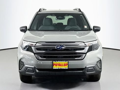 New 2026 Subaru Forester Premium AWD/4WD image 2