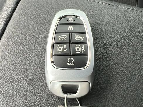 Used 2022 Hyundai Tucson Limited FWD image 28