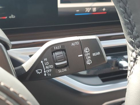 New 2026 BMW X5 xDrive40i w/ M Sport Package image 16