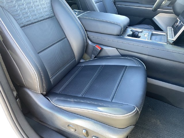Used 2025 GMC Sierra EV Denali AWD/4WD image 15