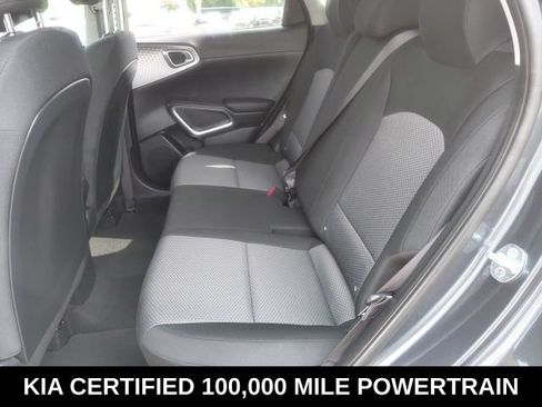 Certified 2025 Kia Soul LX w/ LX Technology Package FWD image 22