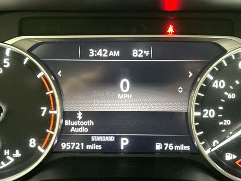 Used 2021 Nissan Rogue SV w/ Premium Package FWD image 19