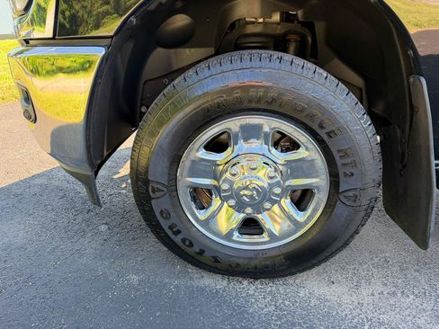 Used 2020 RAM 3500 Tradesman AWD/4WD image 17