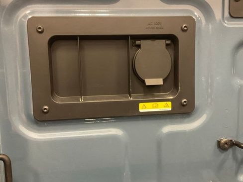 Used 2025 Ford Ranger XLT w/ FX4 Off-Road Package image 34