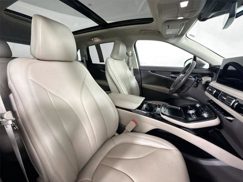 Used 2021 Lincoln Nautilus Reserve w/ Cargo Utility Package image 48