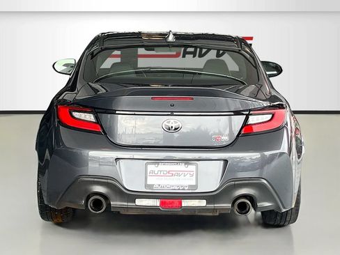 Used 2024 Toyota GR86 Premium RWD image 6