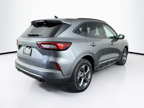 Used 2024 Ford Escape ST-Line w/ Tech Pack #1 AWD/4WD image 9