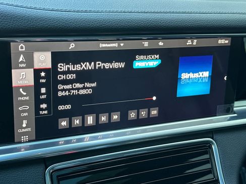 Used 2021 Porsche Panamera image 20