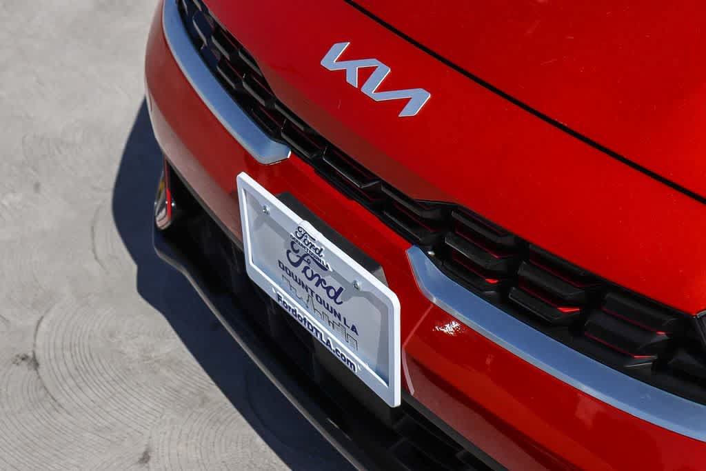 Used 2022 Kia Forte GT-Line w/ GT-Line Technology Package FWD image 8